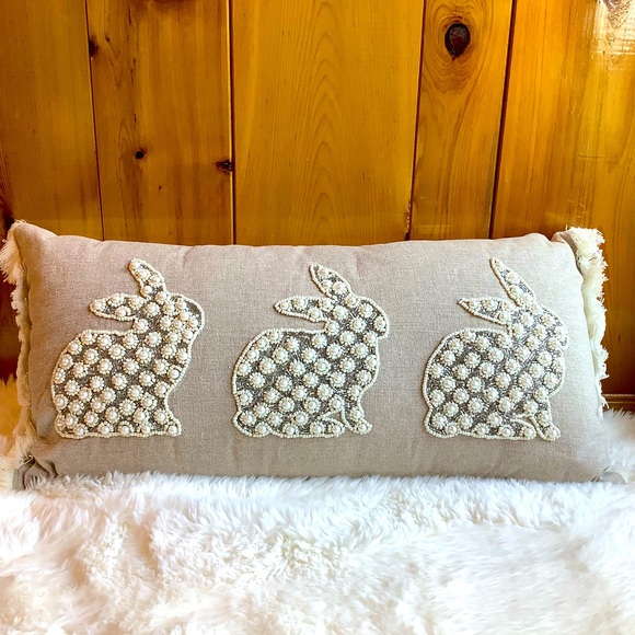 Spring Gatherings Beaded Bunny Icon Pillow - Picture 1 of 4